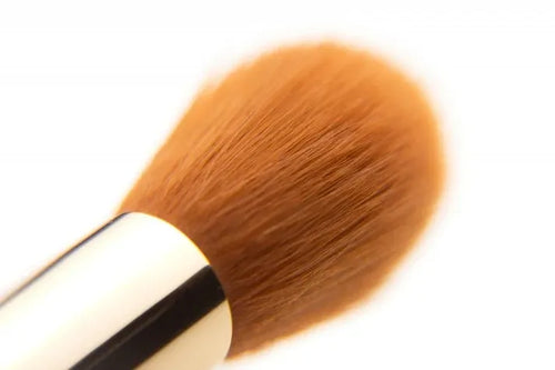 Hypoallergenic Vegan Blush Brush